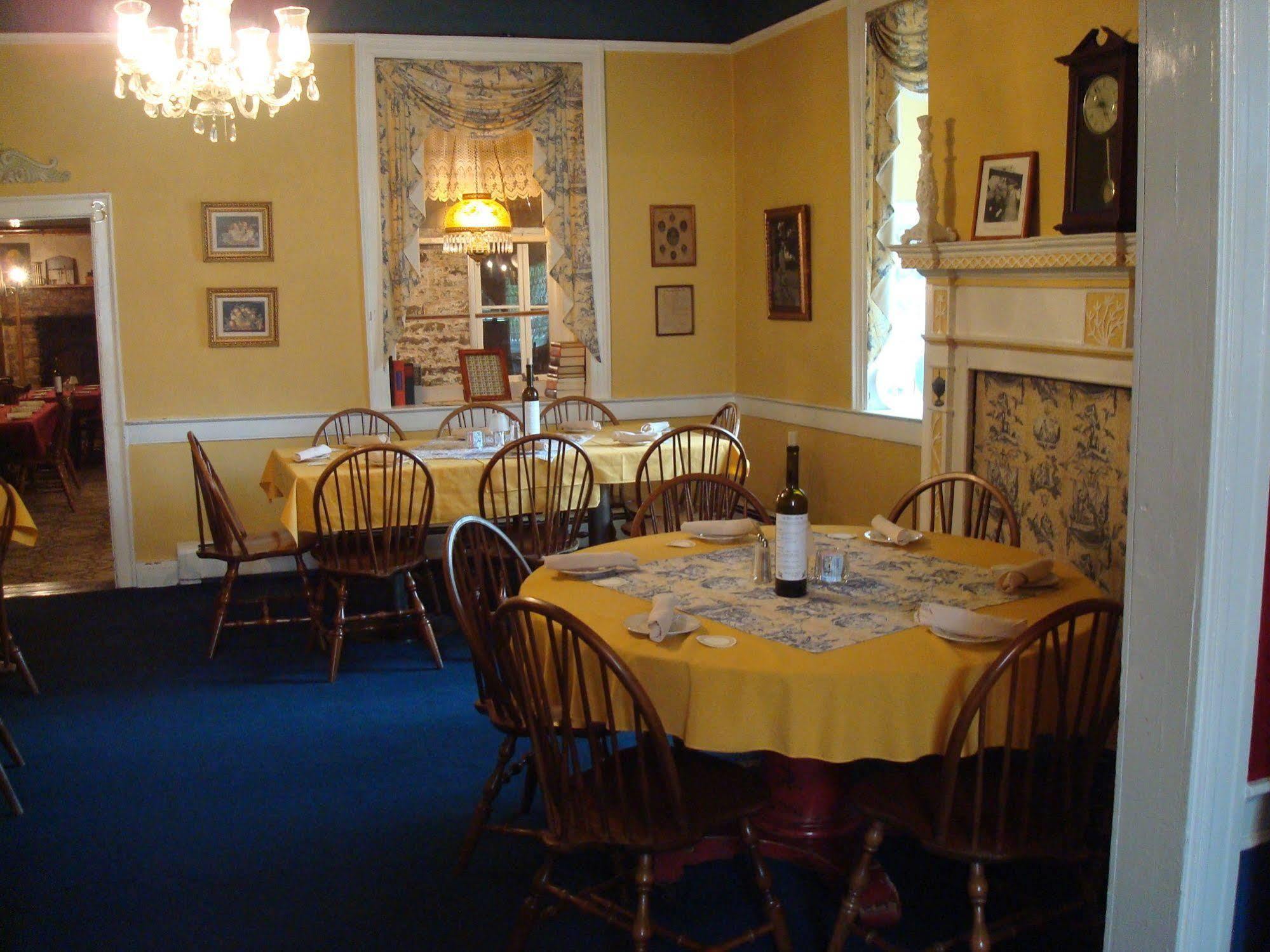 The Fairfield Inn 1757 外观 照片